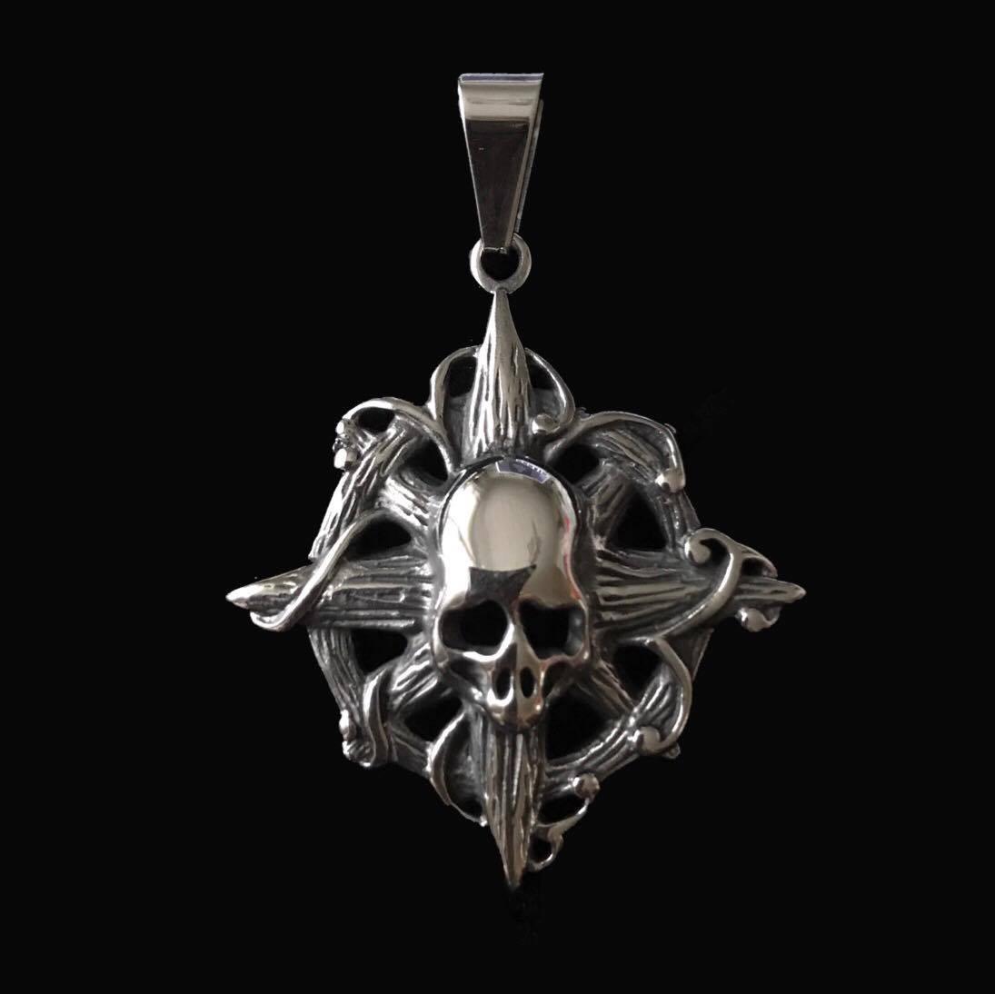 Surgical steel pendant, Star Skull