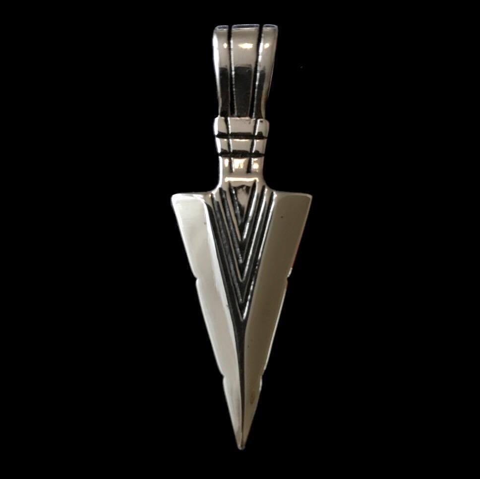 Surgical steel pendant, Arrowhead