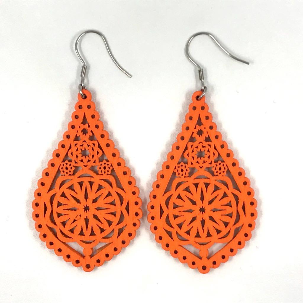 Wooden earrings, Lace Drop (carrot juice)