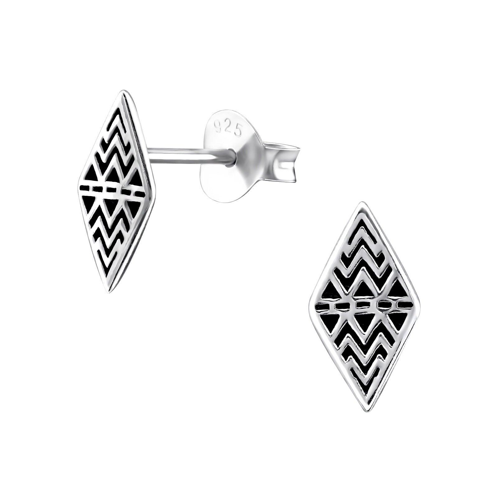 Silver stud earrings, Antique Diamond (antique silver salmiak)