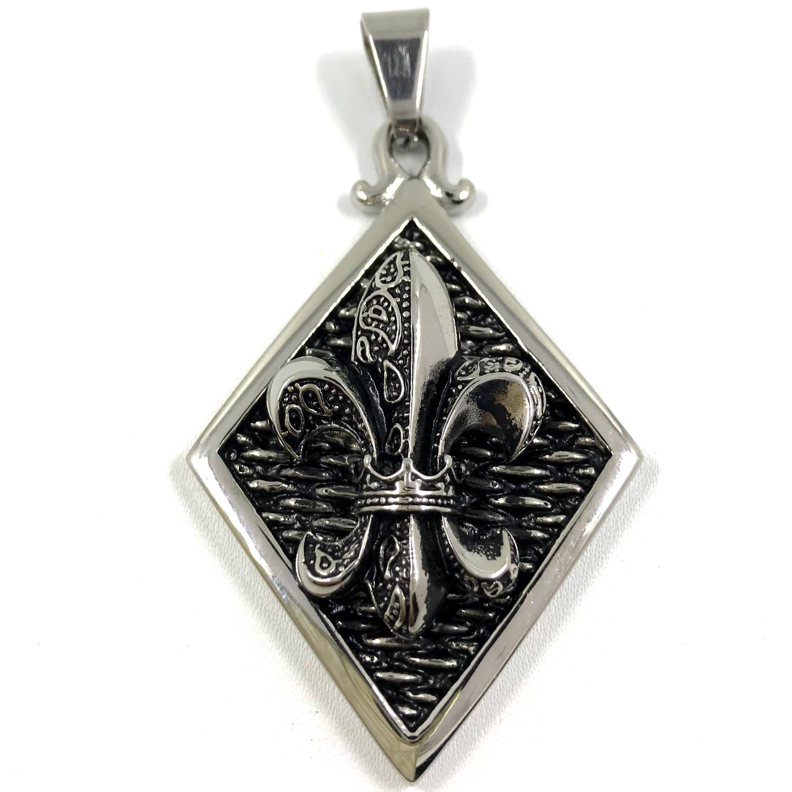 Surgical steel pendant, XXL Fleur de lis (lily of the valley, salmiac)