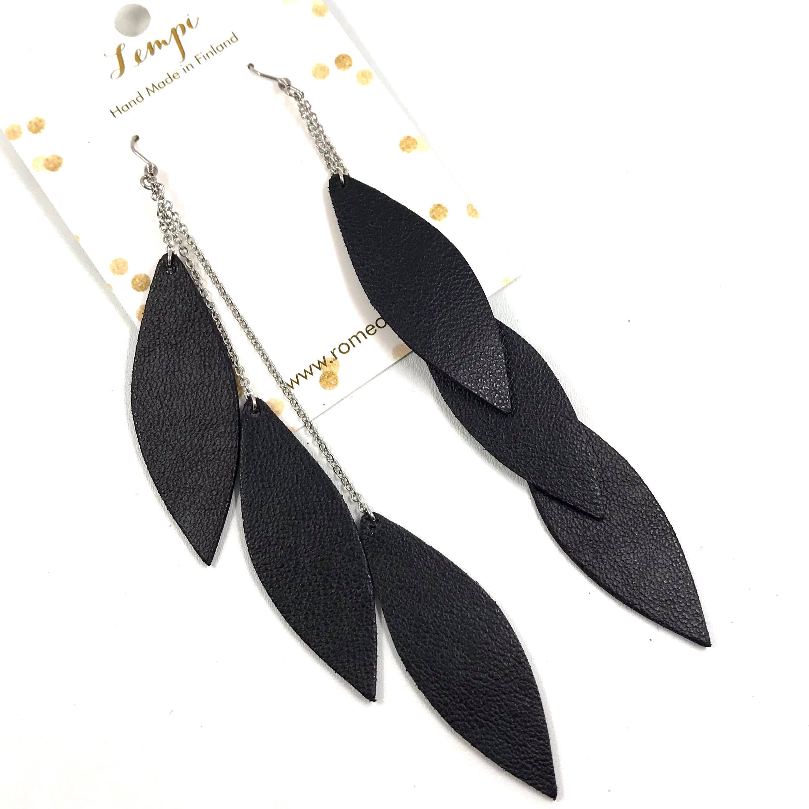 LEMPI earrings, Laura (black, three-piece)