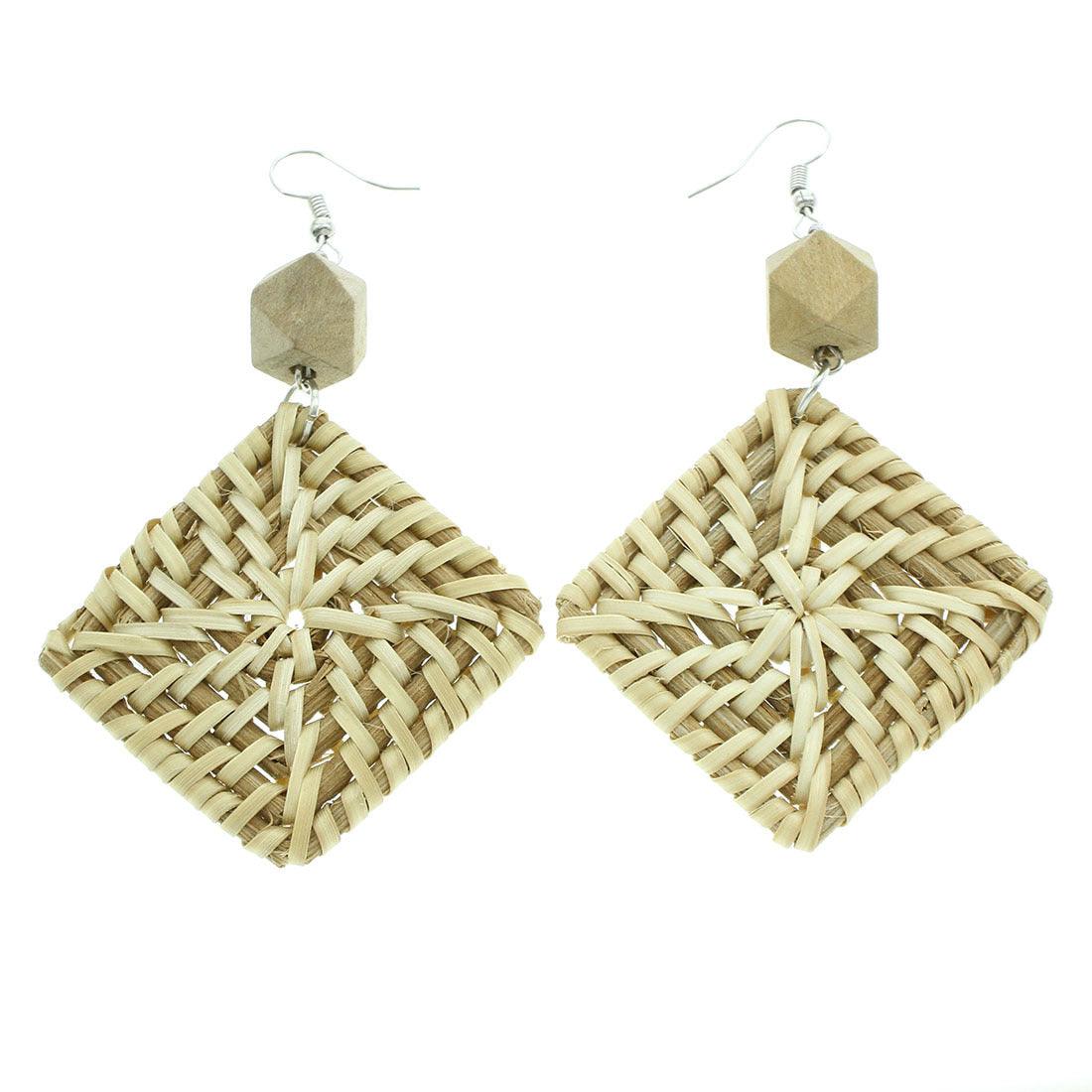 Puukorvakorut, rottinkikorvakorut/Chunky Square Rattan Earrings