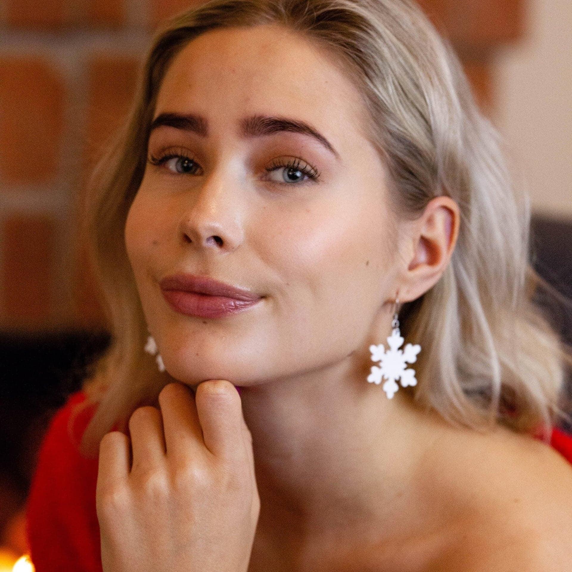 Wooden earrings, Snowflake