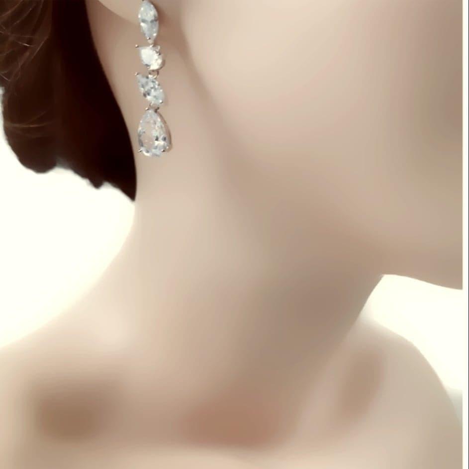 Crystal earrings/FLOLY Paris, Jacqualine