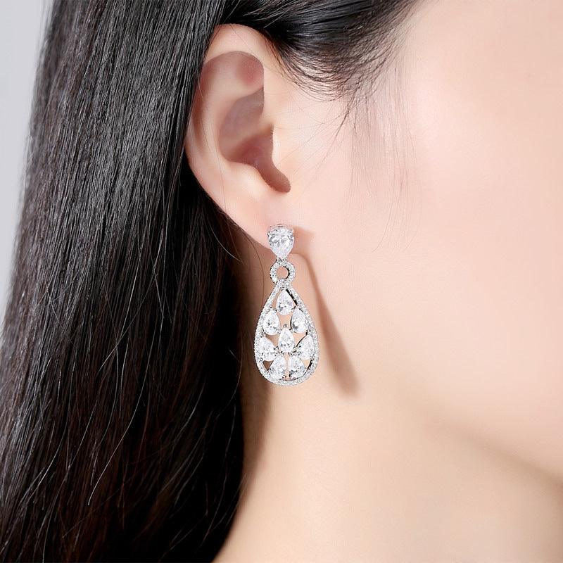 Party earrings, ROMANCE/Luxurious Teardrop Earrings with CZ