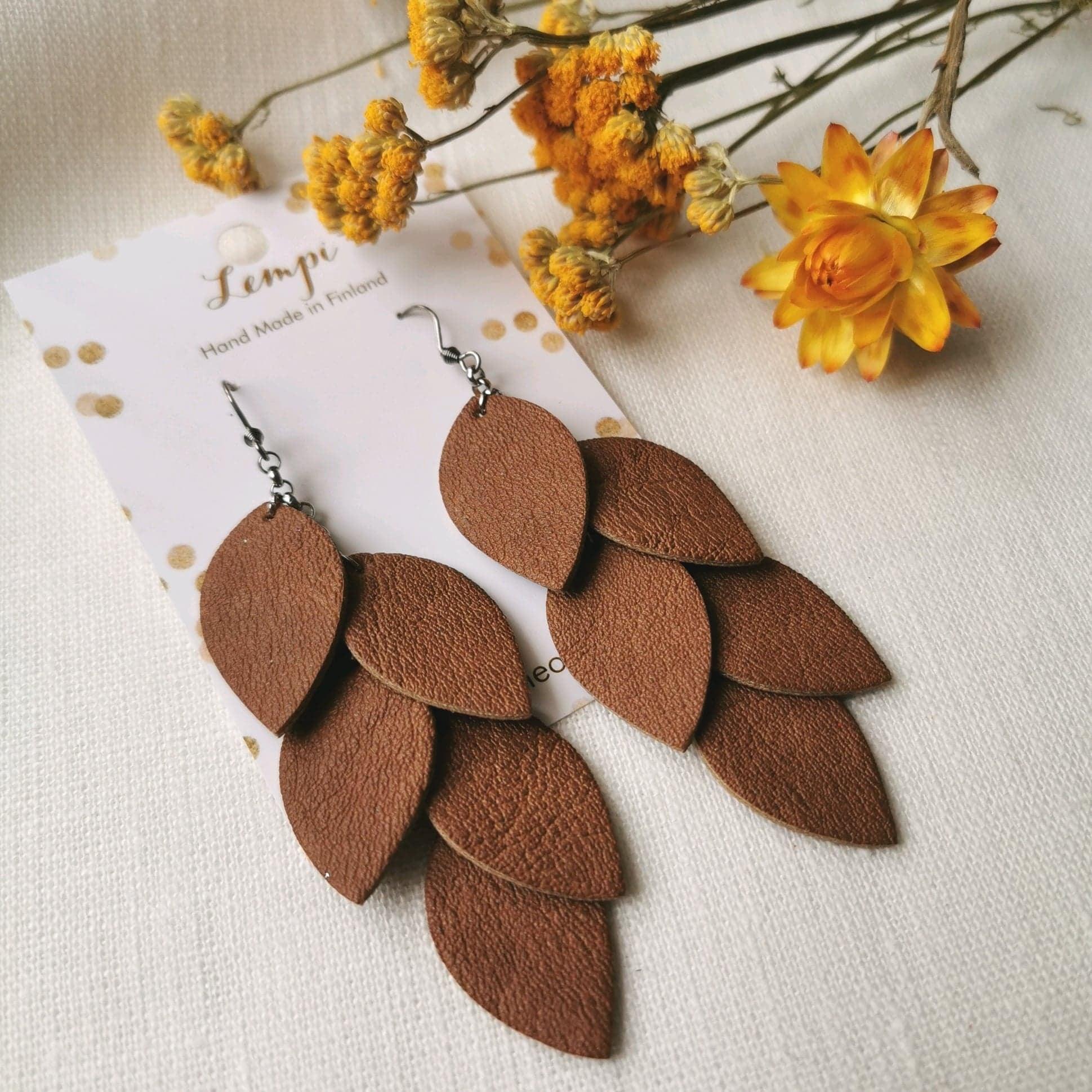 LEMPI earrings, Grain (brown)