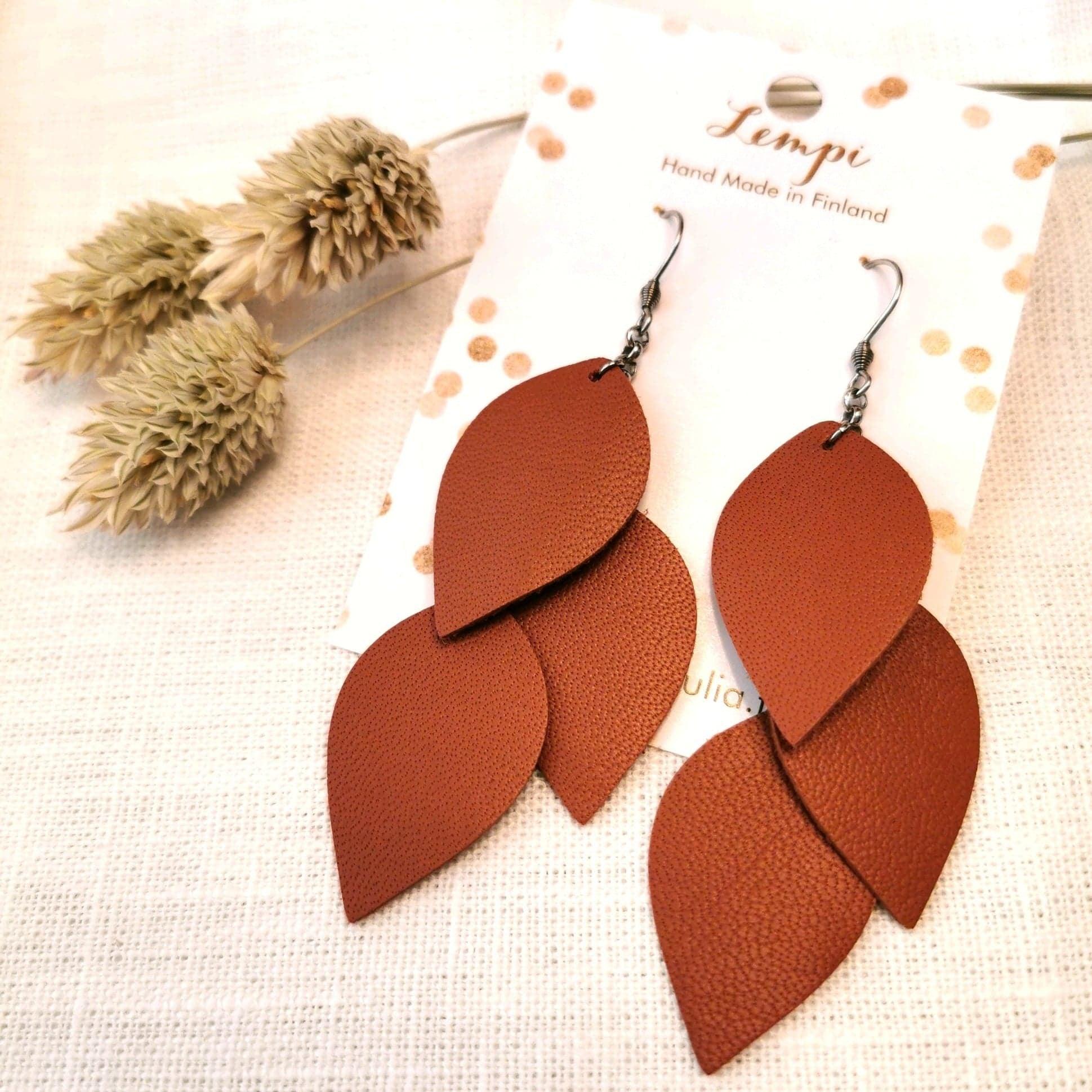 LEMPI earrings, Leaves (cognac, version 2.0.)