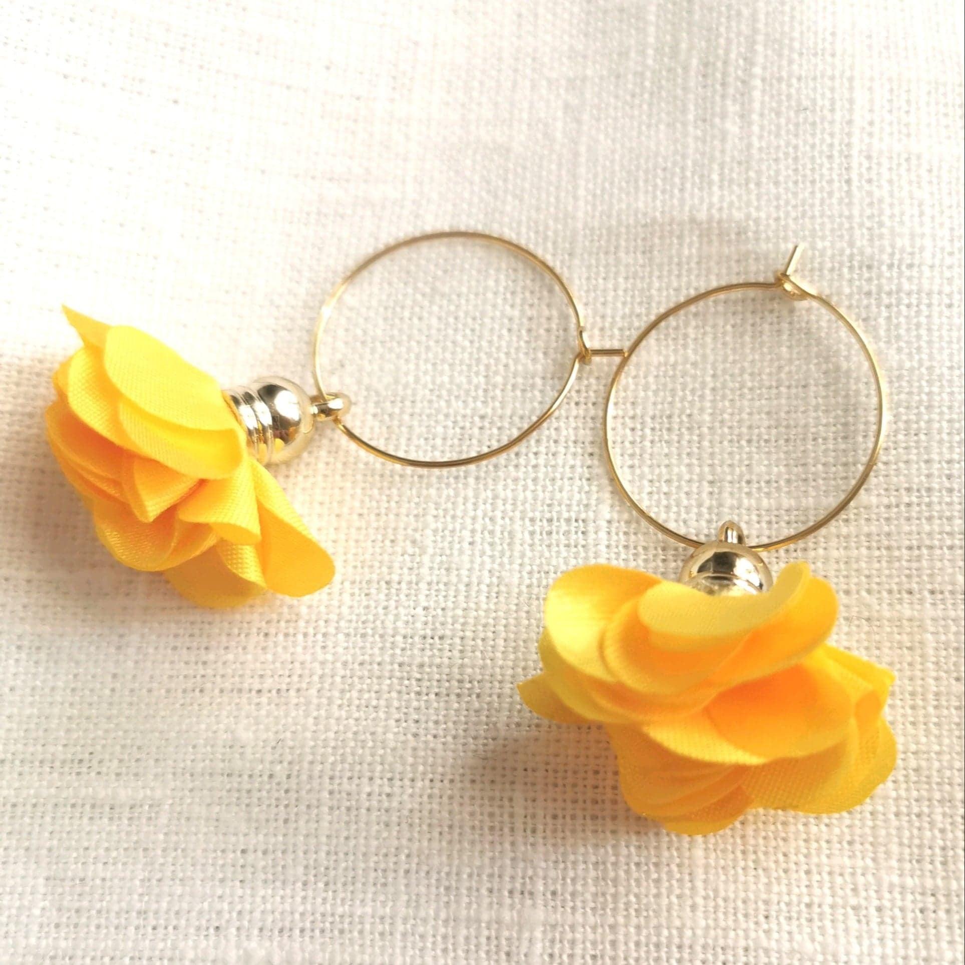 2 in 1 earrings, Daisy (yellow)