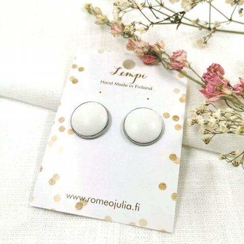 LEMPI earrings, Veera (white and silver, wooden)