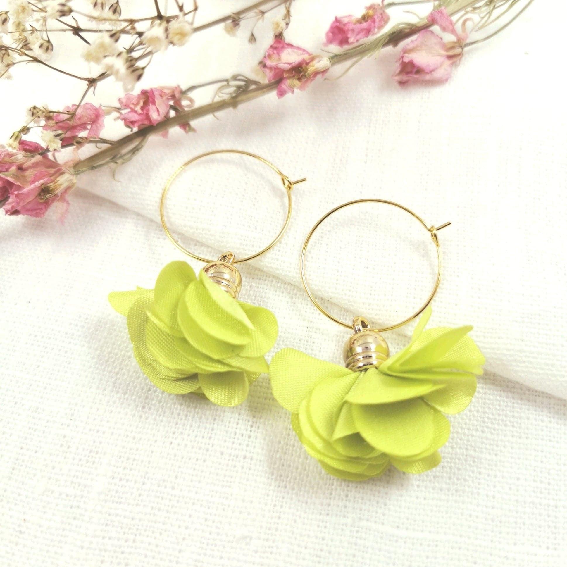 2 in 1 earrings, Daisy (lime green)