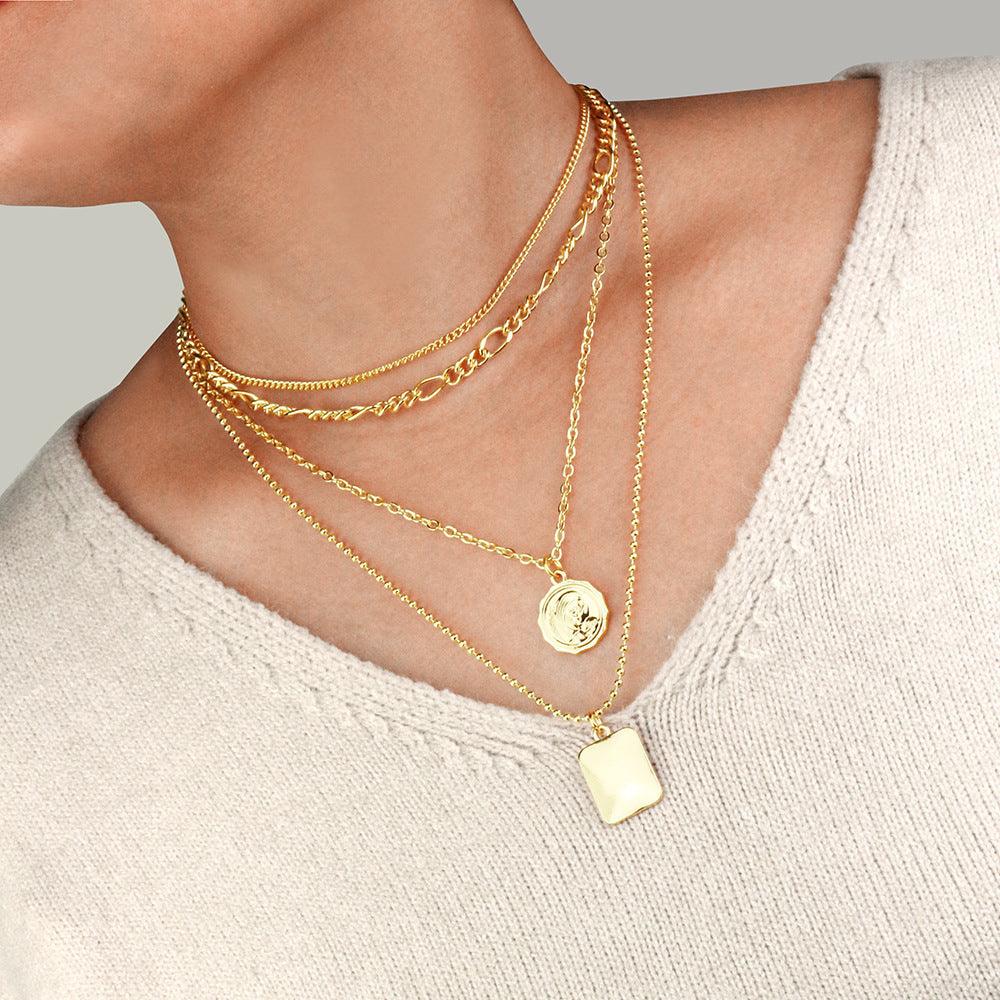 Kerroskaulakoru, FRENCH RIVIERA|Saint Layer Necklace in Gold