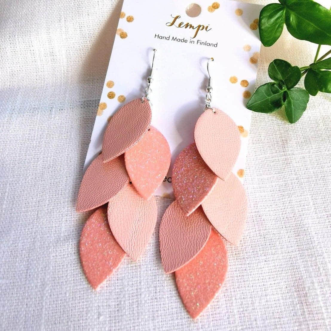 LEMPI earrings, Grain (pink, matte-glitter combination)