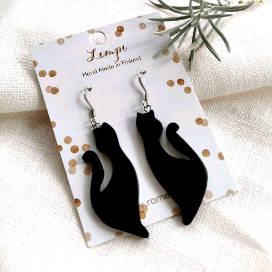 LEMPI earrings, Cat flirting (black, curly birch)