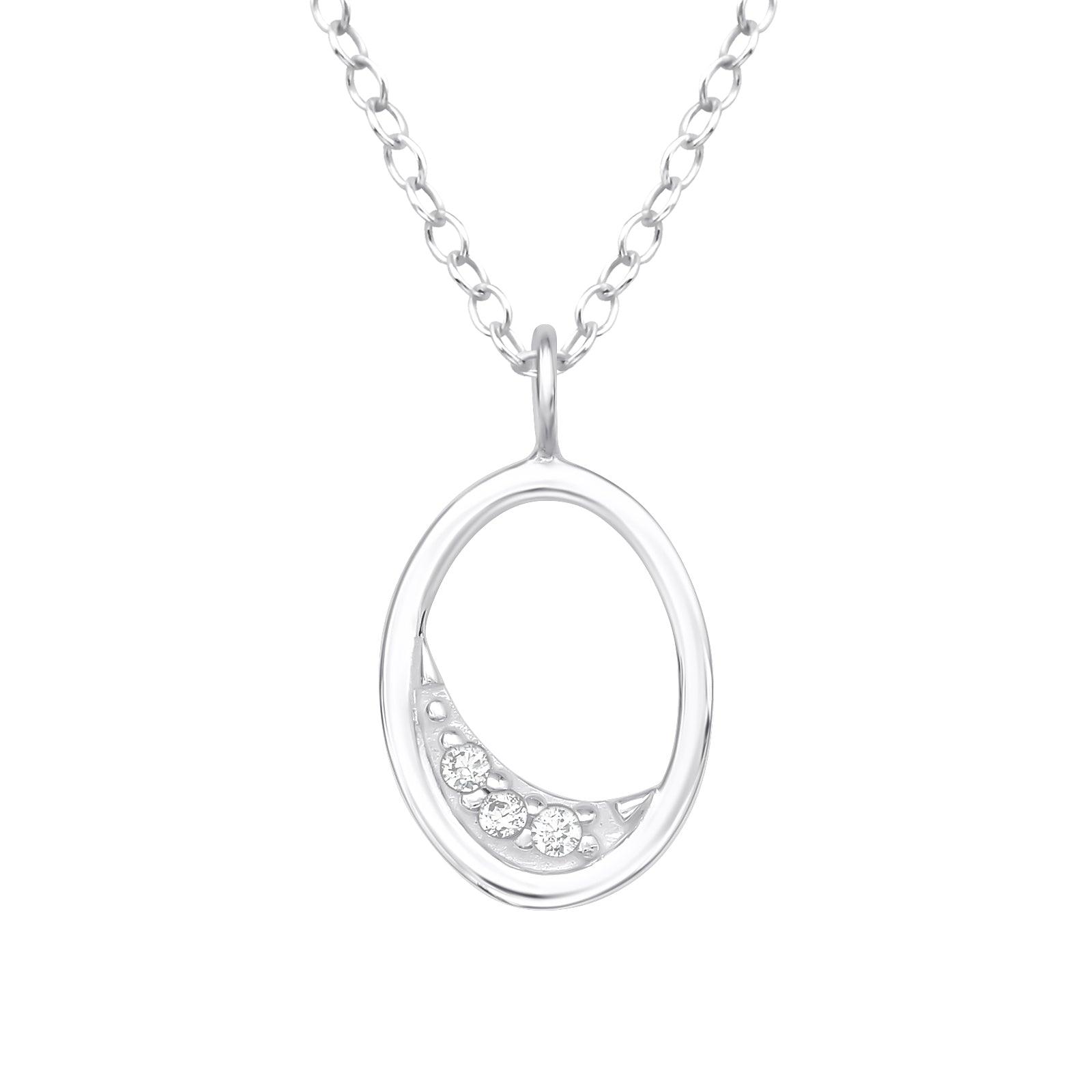 Hopeinen kaulakoru, Elegant Oval Silver Necklace with CZ