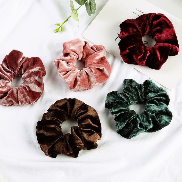 Donitsi/Scrunchie|SUGAR SUGAR, Medium Velvet Scrunchie -samettidonitsi