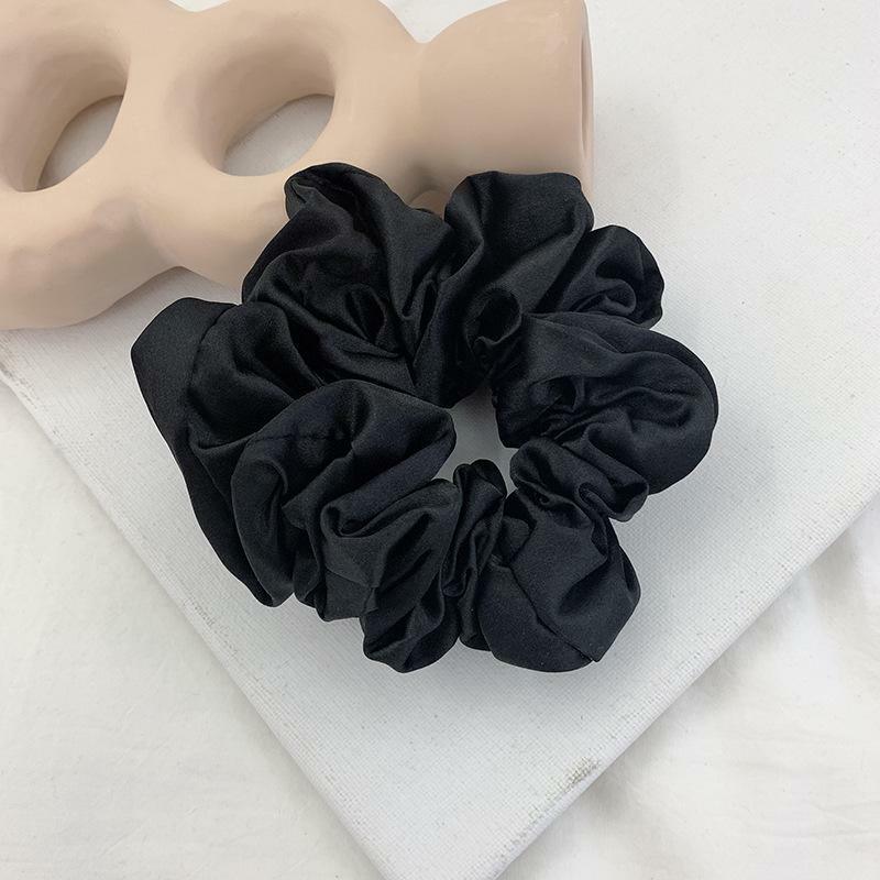 Donitsi/Scrunchie|SUGAR SUGAR, Large Satin Scrunchie -satiinidonitsi