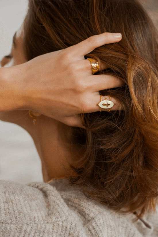 Ring, BOHM PARIS|Bague Gabrielle dorée Blanc cross ring