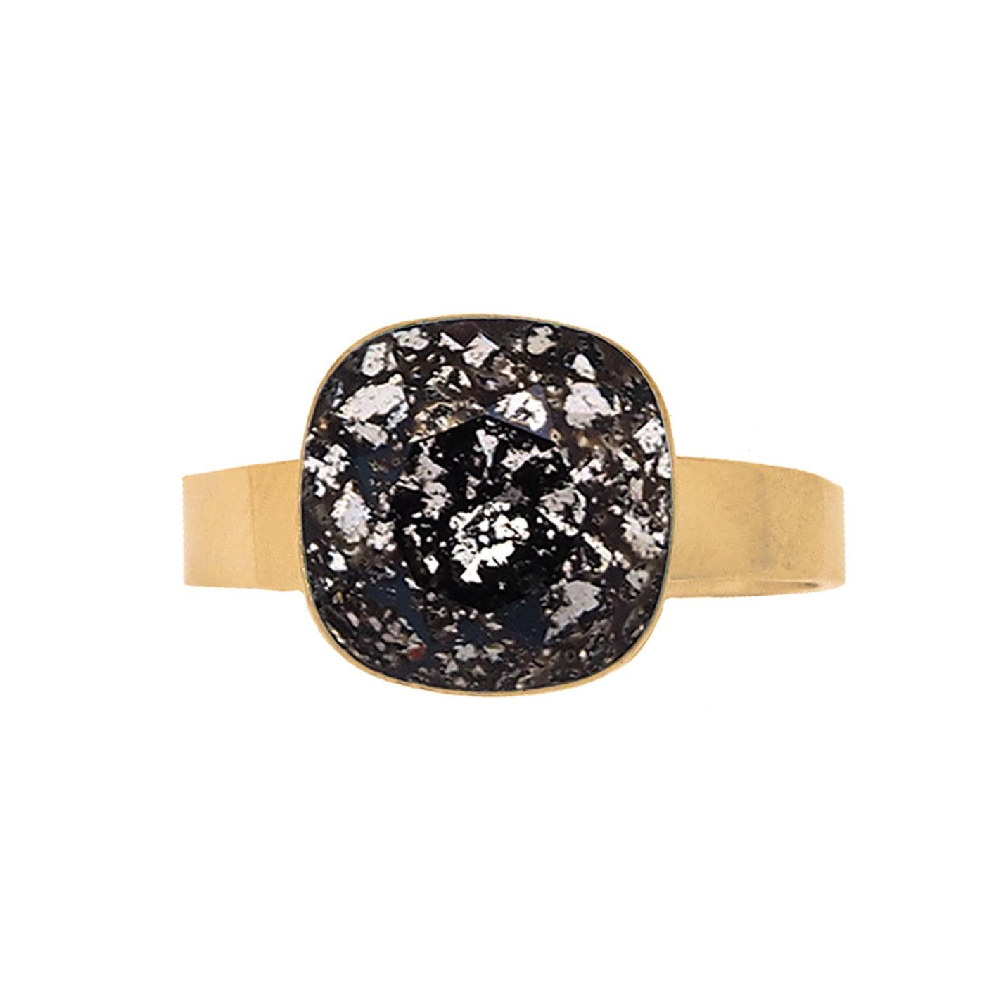 Ring, BOHM PARIS|Bague Bea dorée Noire patina