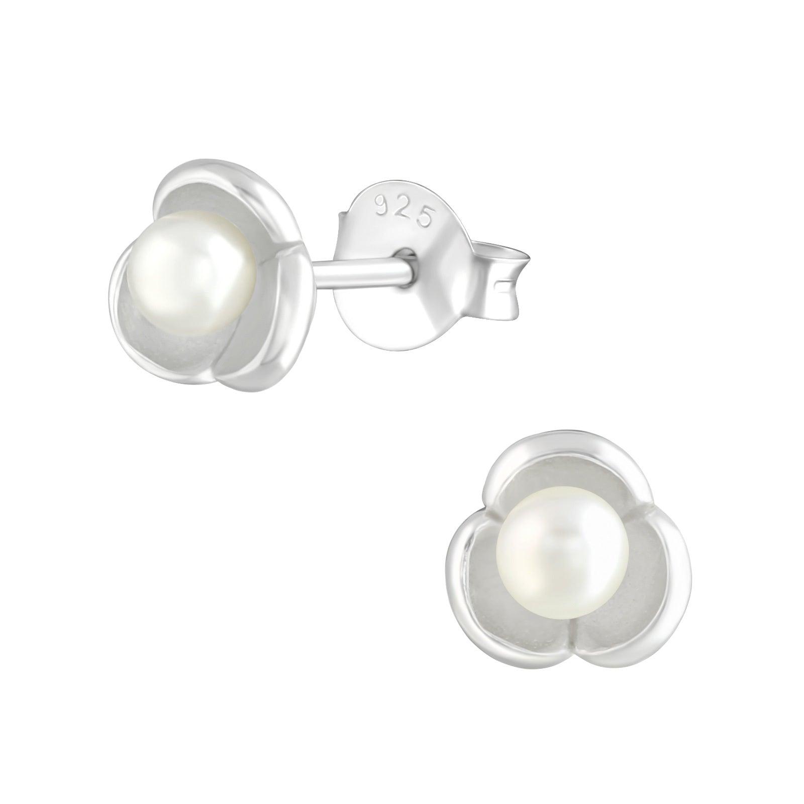 Silver earrings, Pretty Flower Pearl Earstuds -small pearl earrings