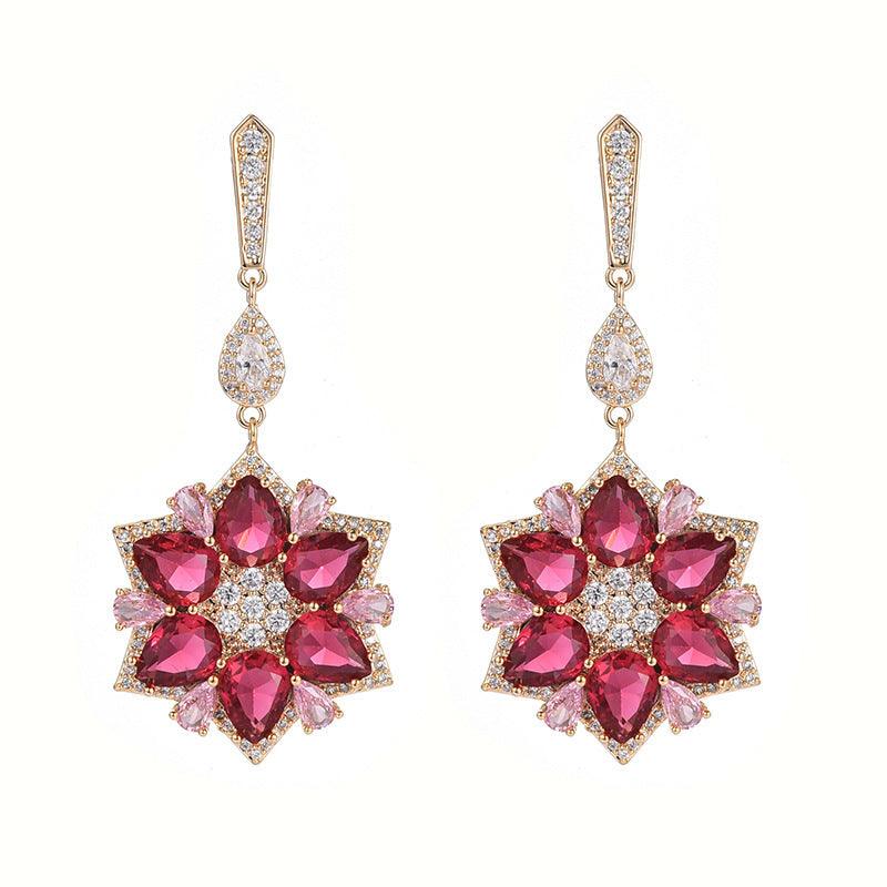 Juhlakorvakorut, ROMANCE|Large Luxurious Flower Earrings in Gold