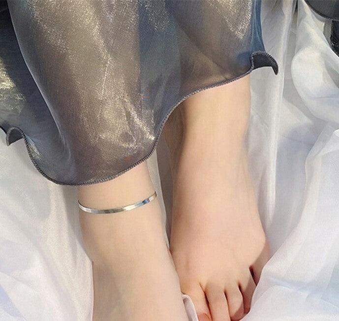 Kirurginteräsnilkkakoru, FRENCH RIVIERA, Snake Bone Anklet in Silver