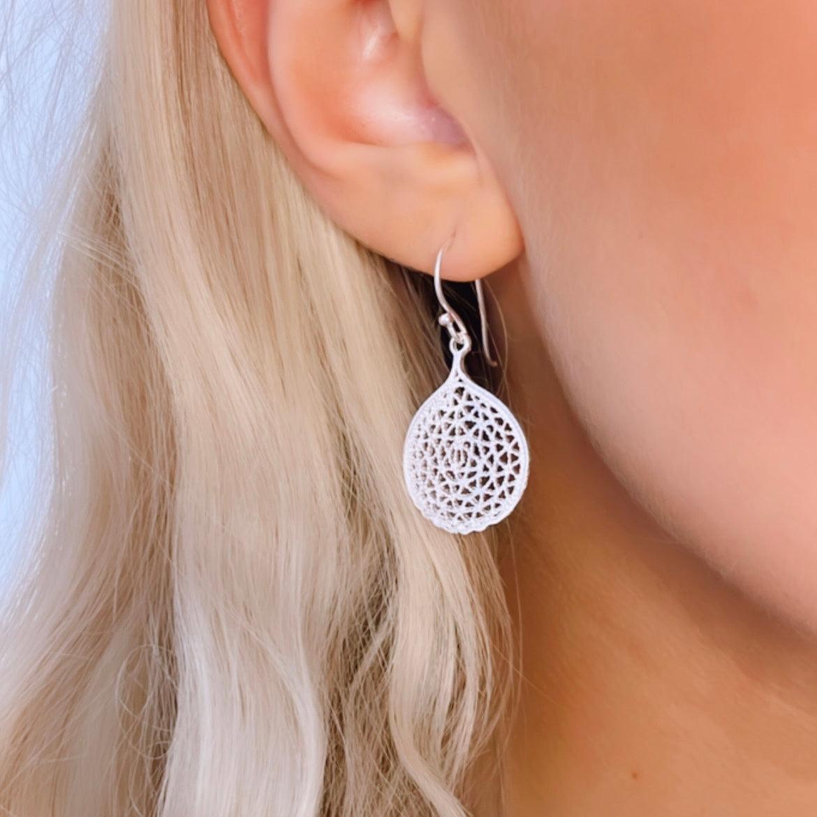 Silver earrings, PREMIUM COLLECTION|Filigree Round Earrings