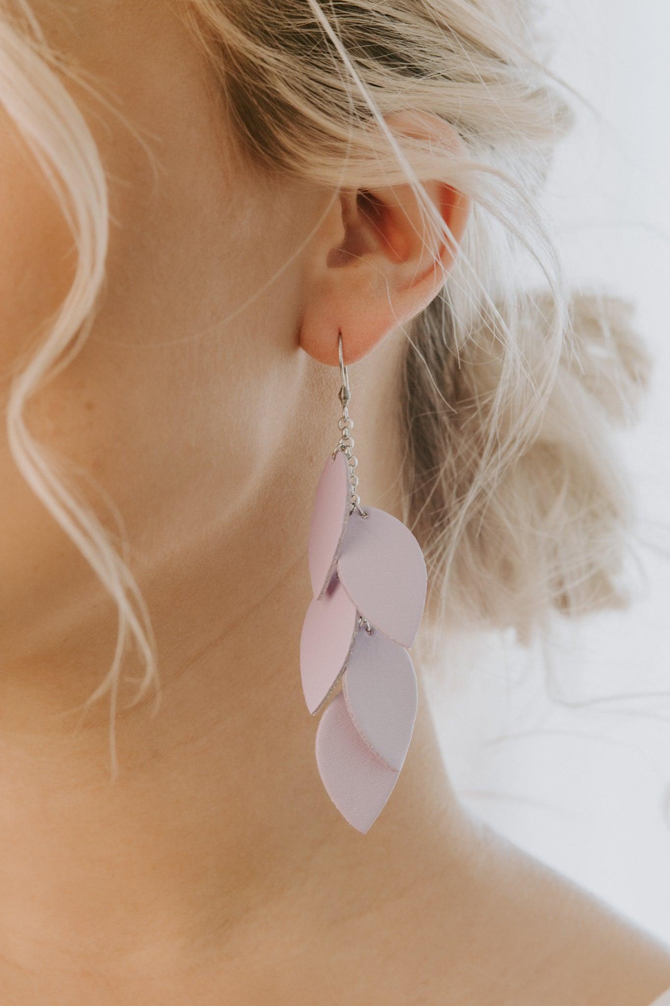 LEMPI earrings, Grain (lavender)