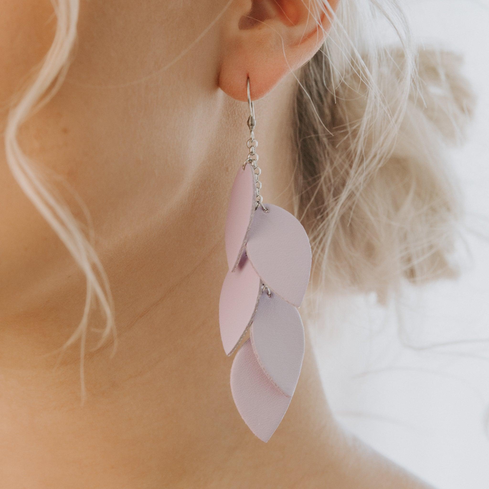 LEMPI earrings, Grain (lavender)