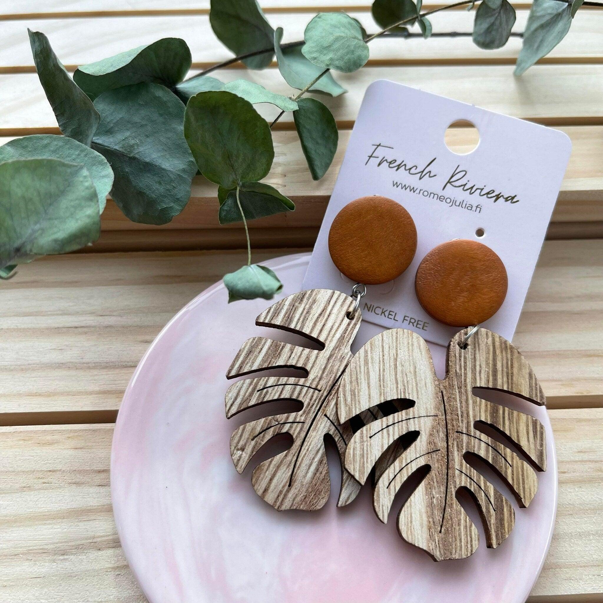 Earrings, FRENCH RIVIERA|Wooden troll leaves