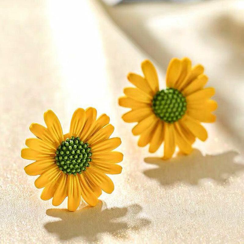 Flower earrings, FRENCH RIVIERA|Daisy yellow flower studs