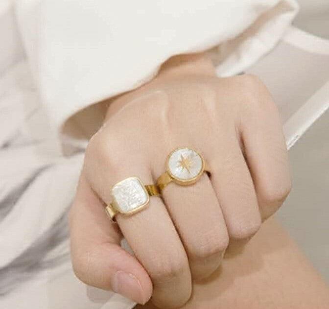 Surgical steel ring, FRENCH RIVIERA|Leonie white pearl ring