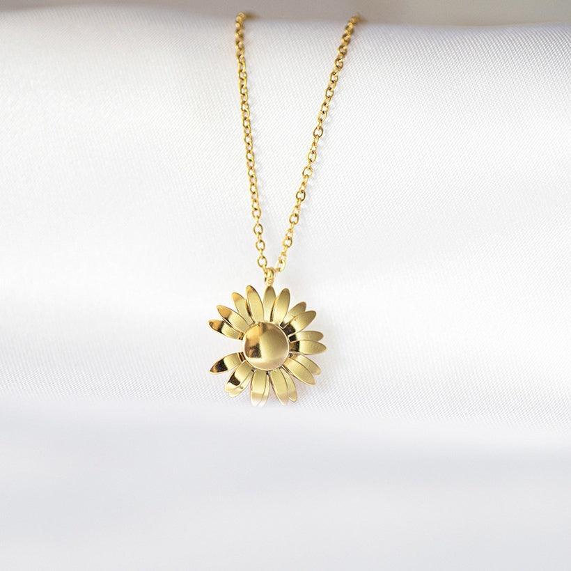 Surgical steel necklace, FRENCH RIVIERA|Sunny daisy jewelry