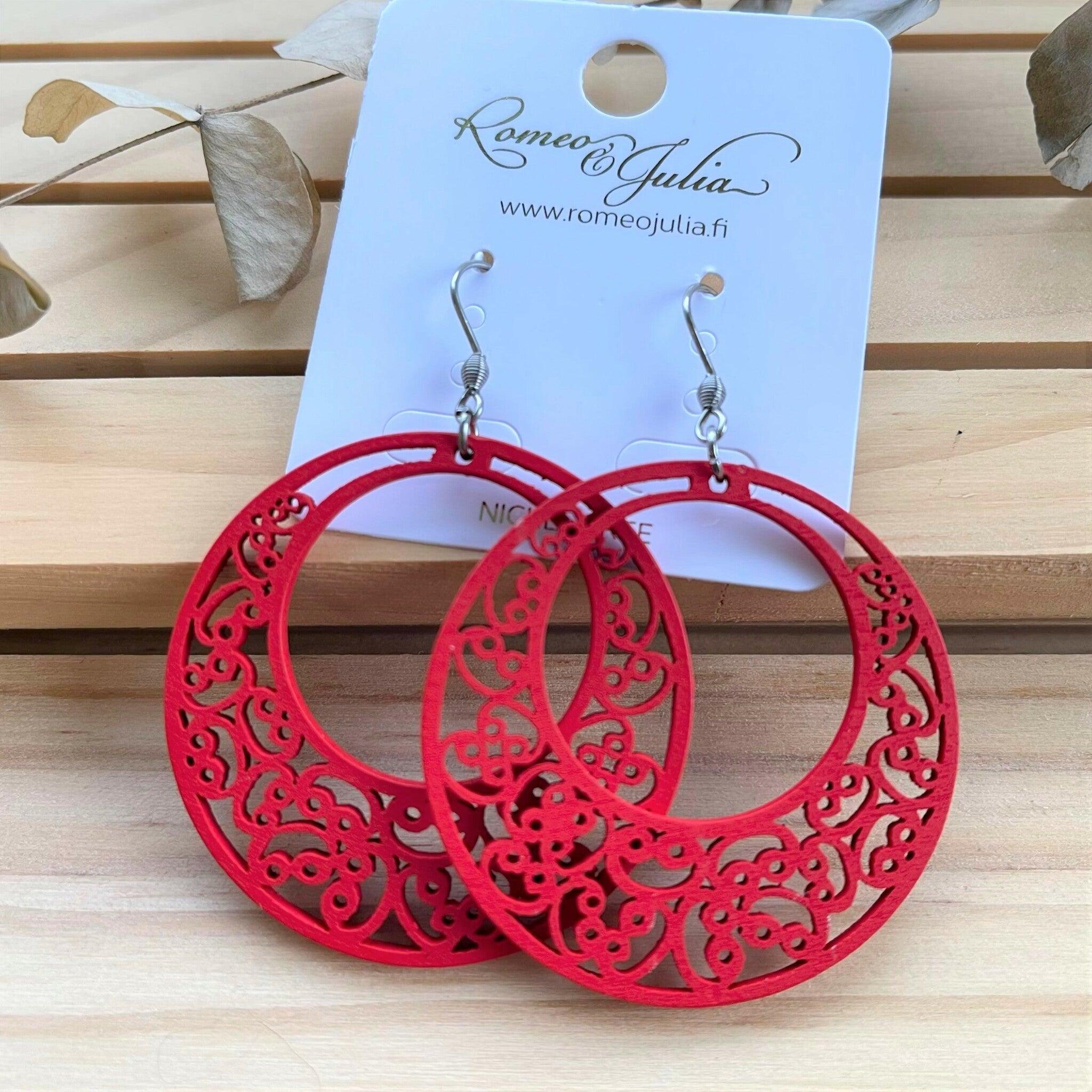 Wooden earrings, Lace ring (red)