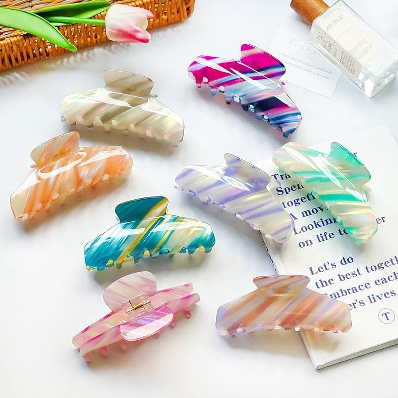 Hairclip|SUGAR SUGAR, Pastel Stripes Clip - pastel green shark tooth