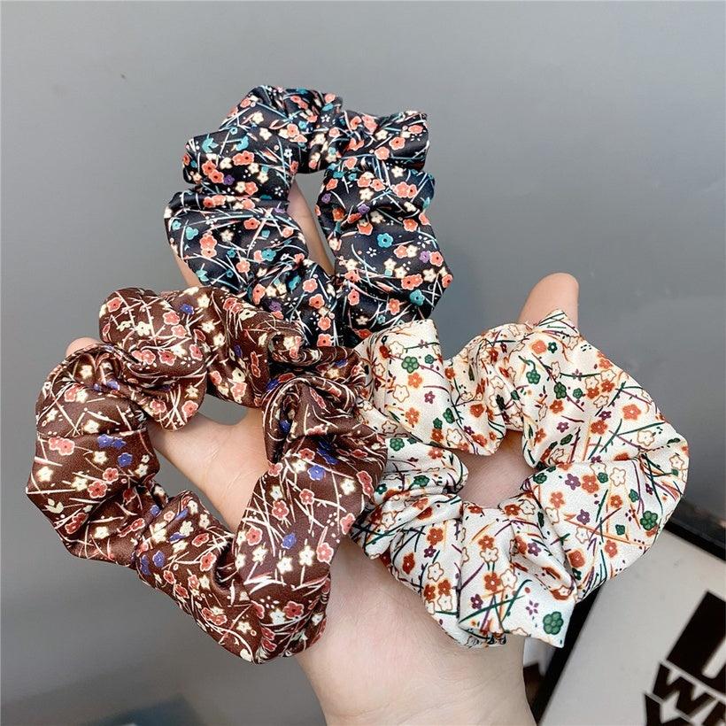 Scrunchie|SUGAR SUGAR, Mini Flowers hair donut