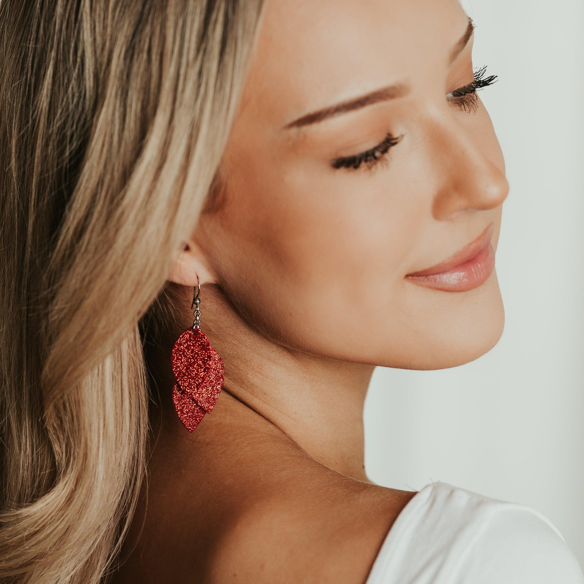 LEMPI earrings, Little Grain (red glitter)