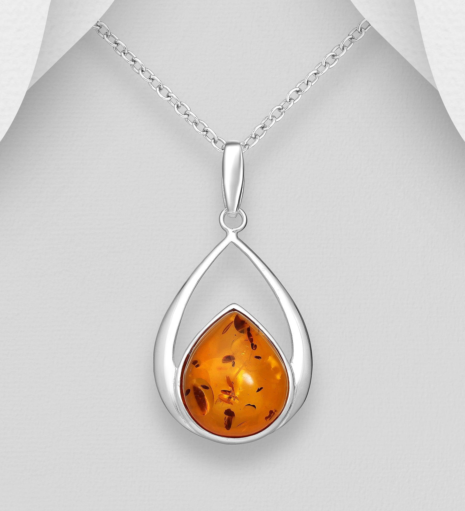 PREMIUM COLLECTION|Aino teardrop-shaped amber and silver pendant