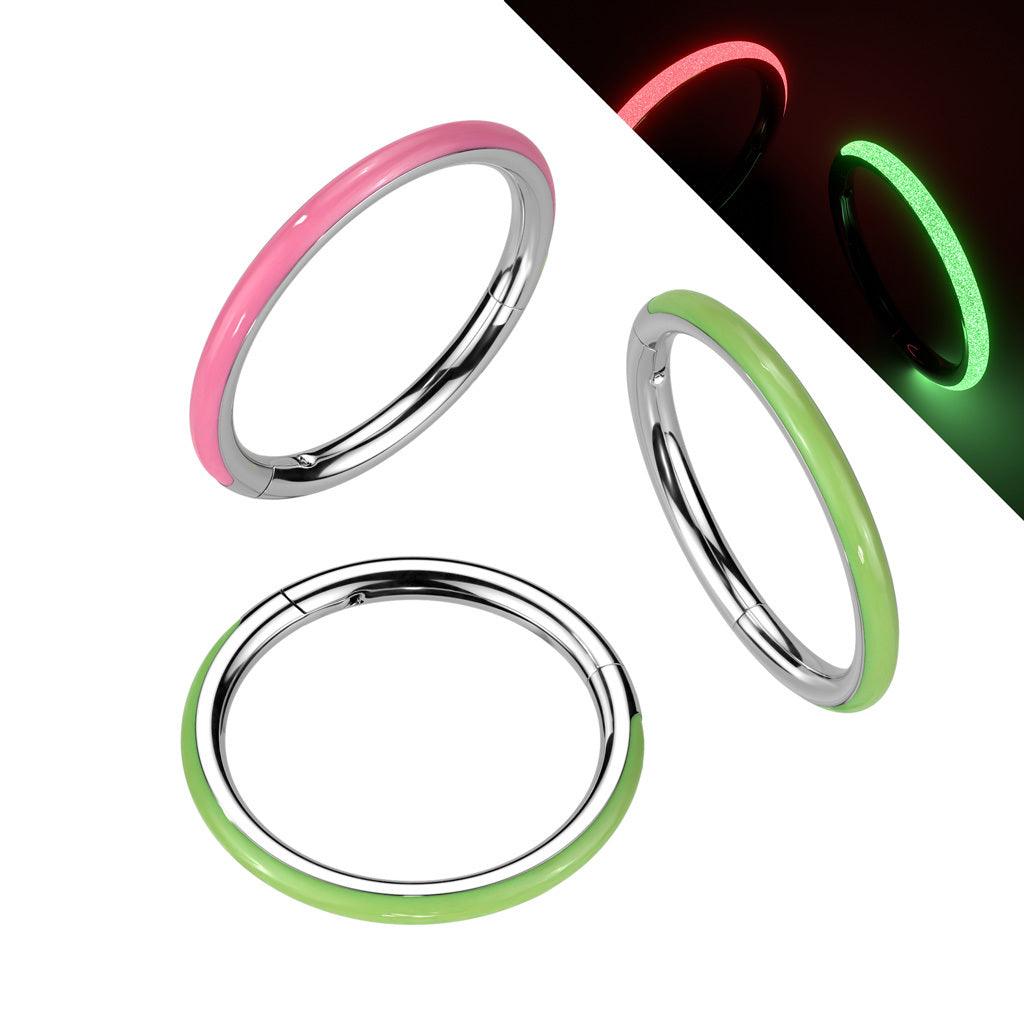 Titanium piercing ring, Glow in the dark clicker (green)