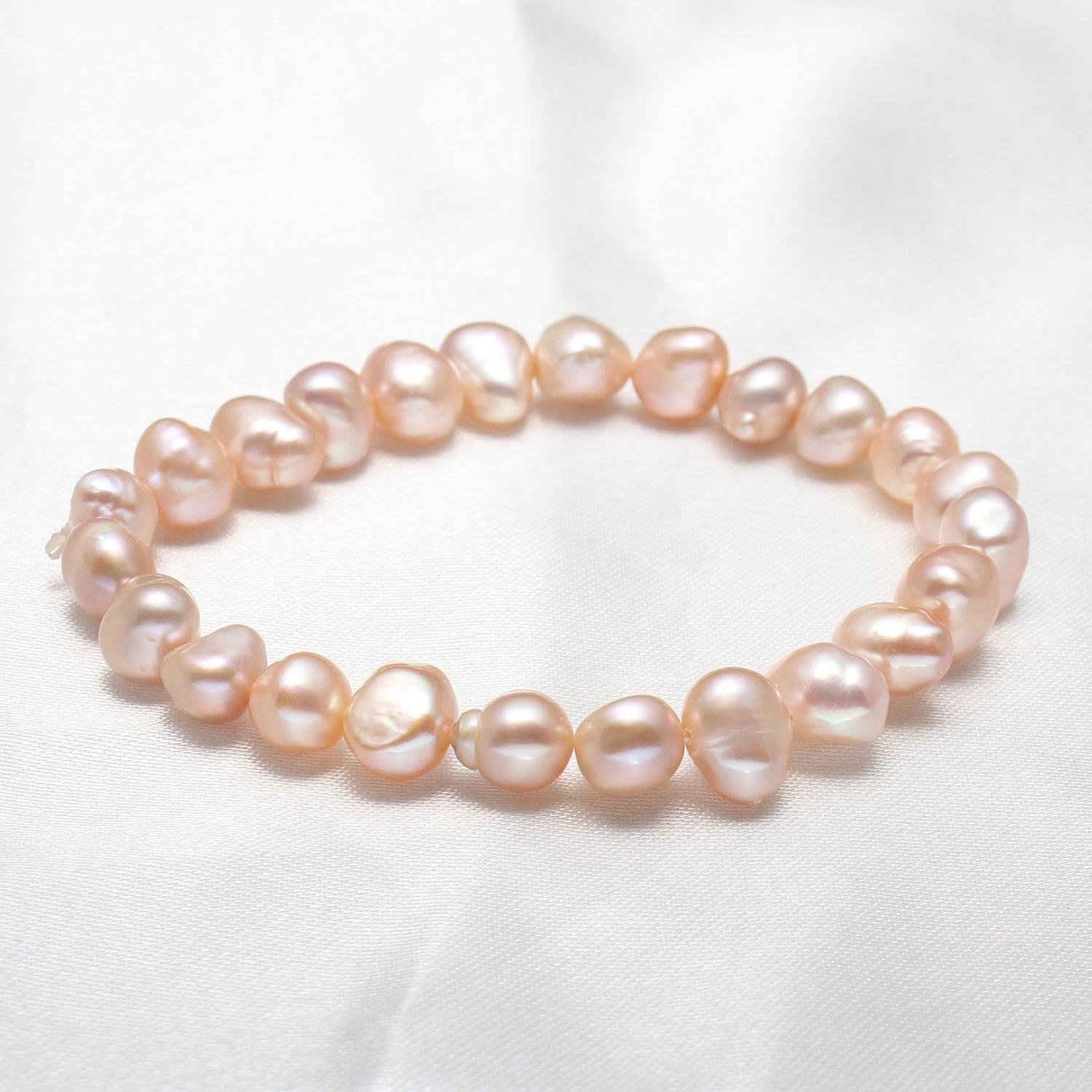 Bracelet, FRENCH RIVIERA|Lise peach-toned pearl bracelet