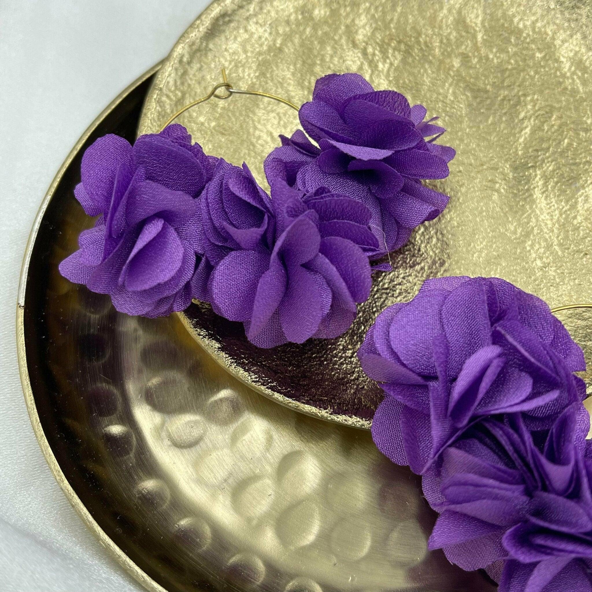 Earrings, FRENCH RIVIERA|Jasmine flower earrings (purple)