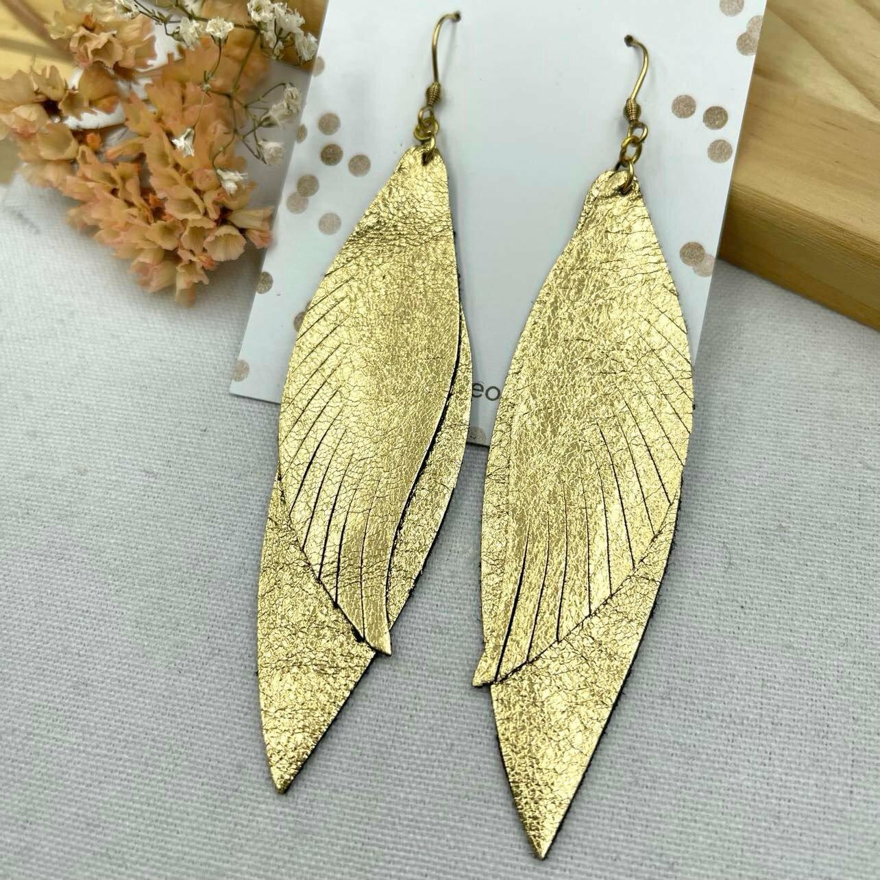 LEMPI earrings, Wings (gold, leather)