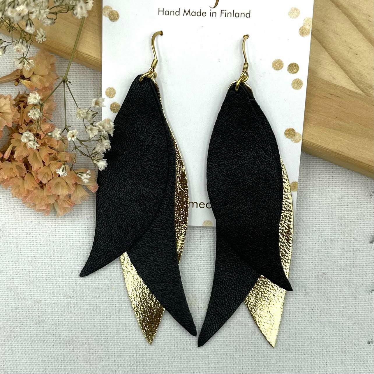 LEMPI earrings, Wings (gold - black, leather)