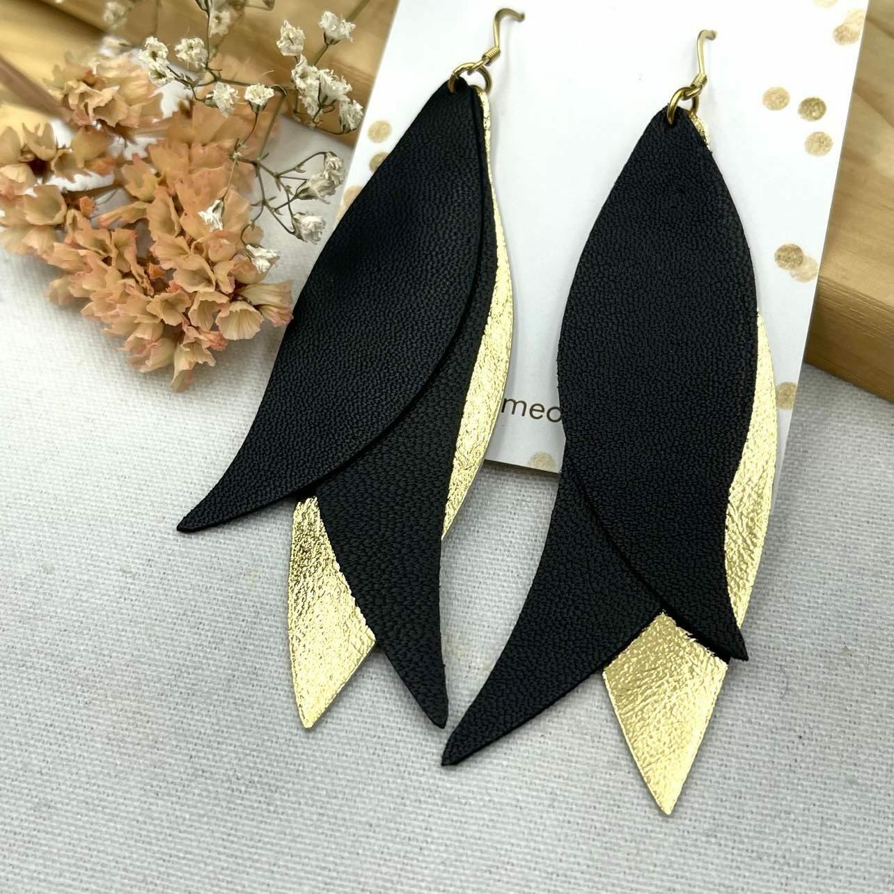 LEMPI earrings, Wings (gold - black, leather)