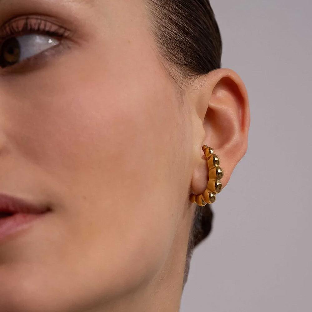 BOHM PARIS|Boucles Sabrina -kullanväriset mansettikorvakorut