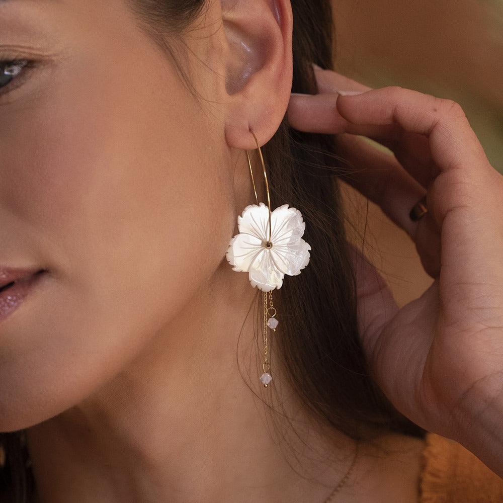 Earrings, BOHM PARIS | Boucles Sanaa pearl flower earrings