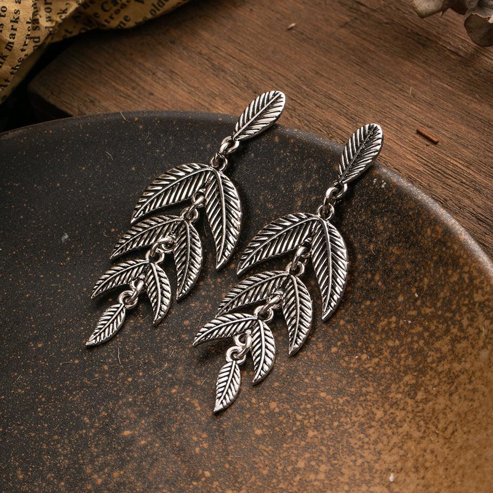 FRENCH RIVIERA|Feather - bohemian antique silver feather earrings