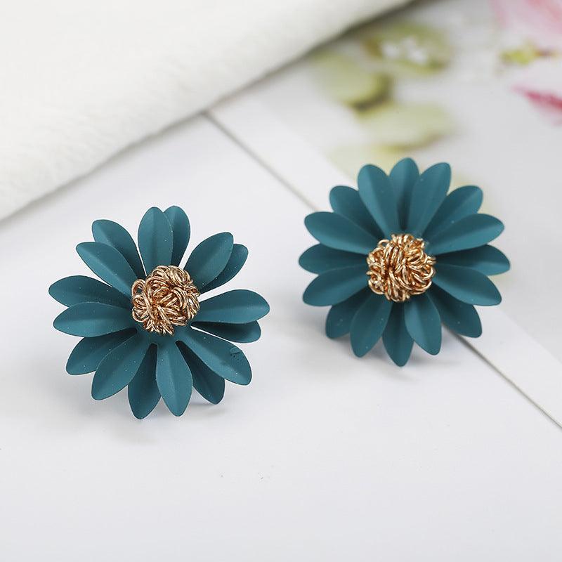 FRENCH RIVIERA|Summer Dahlia green flower earrings