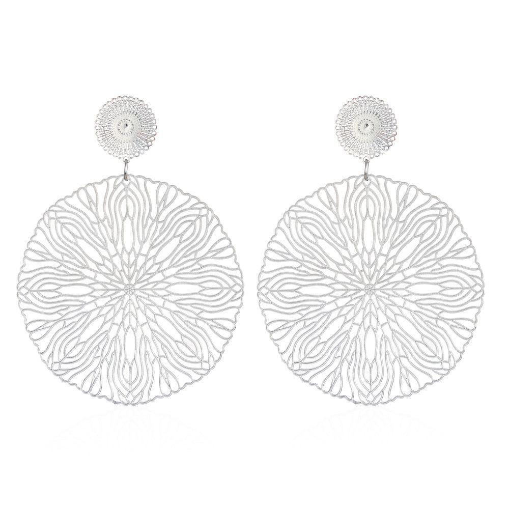 FRENCH RIVIERA|Carly silver-colored large lace earrings