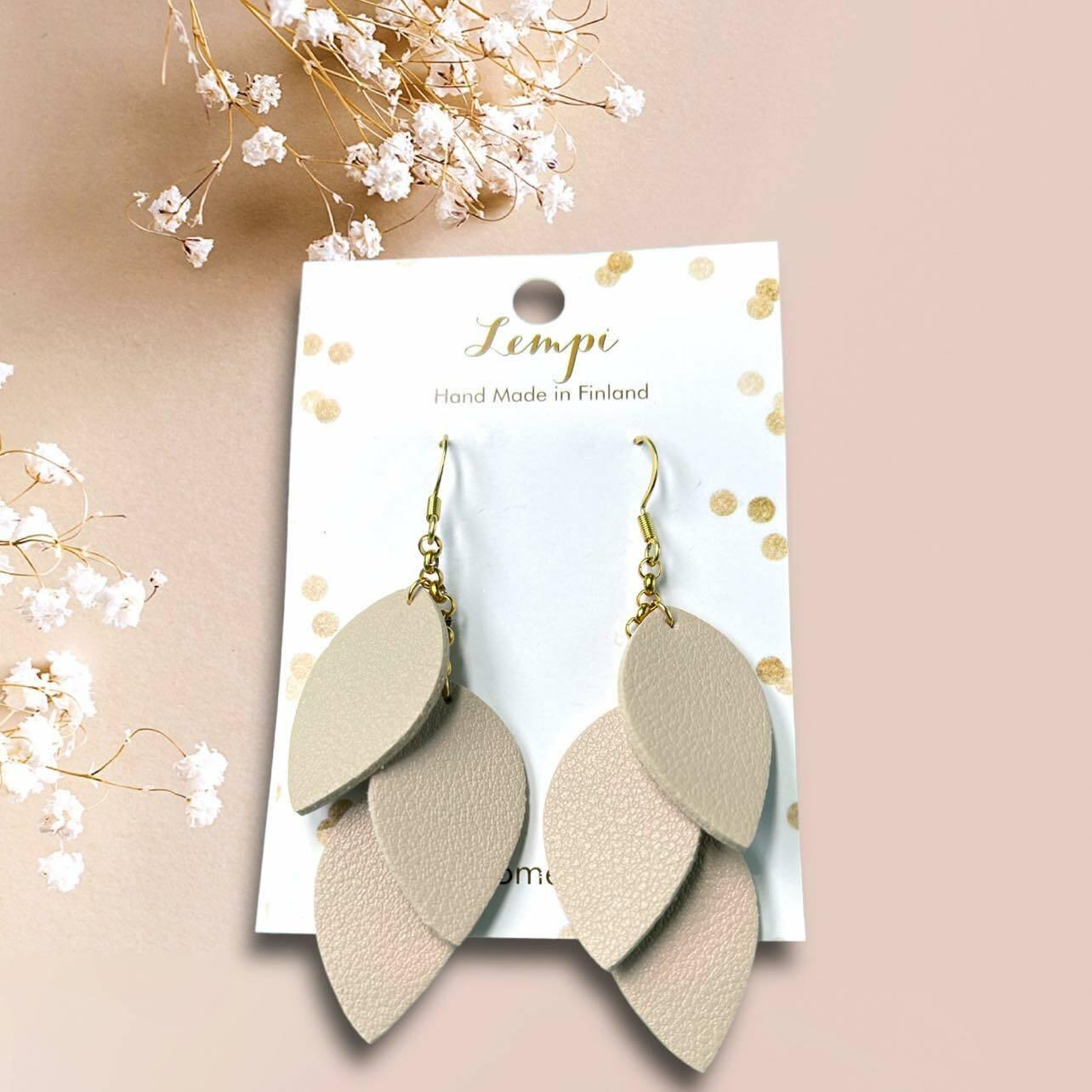 LEMPI earrings, Little Grain (beige, gold)